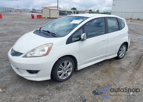 2009 Honda Fit Sport from USA, damaged, VIN JHMGE874X9S056745